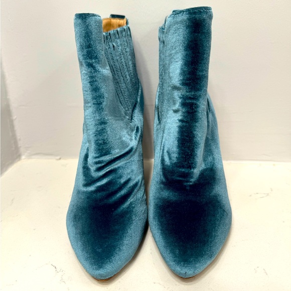 💗Madison Harding blue velvet wedge booties - Picture 3 of 4